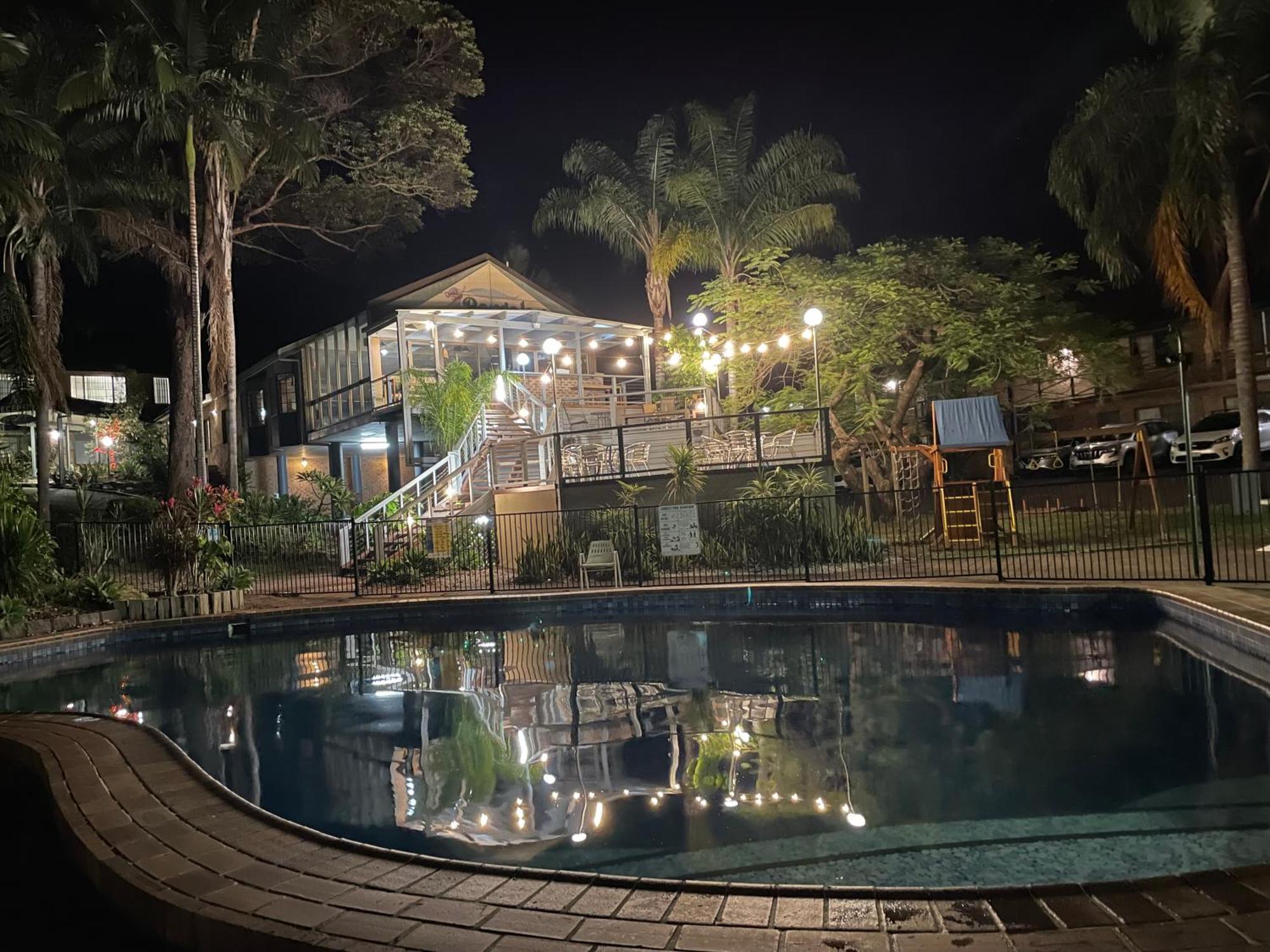 Country 2 Coast Motor Inn Coffs Harbour Esterno foto