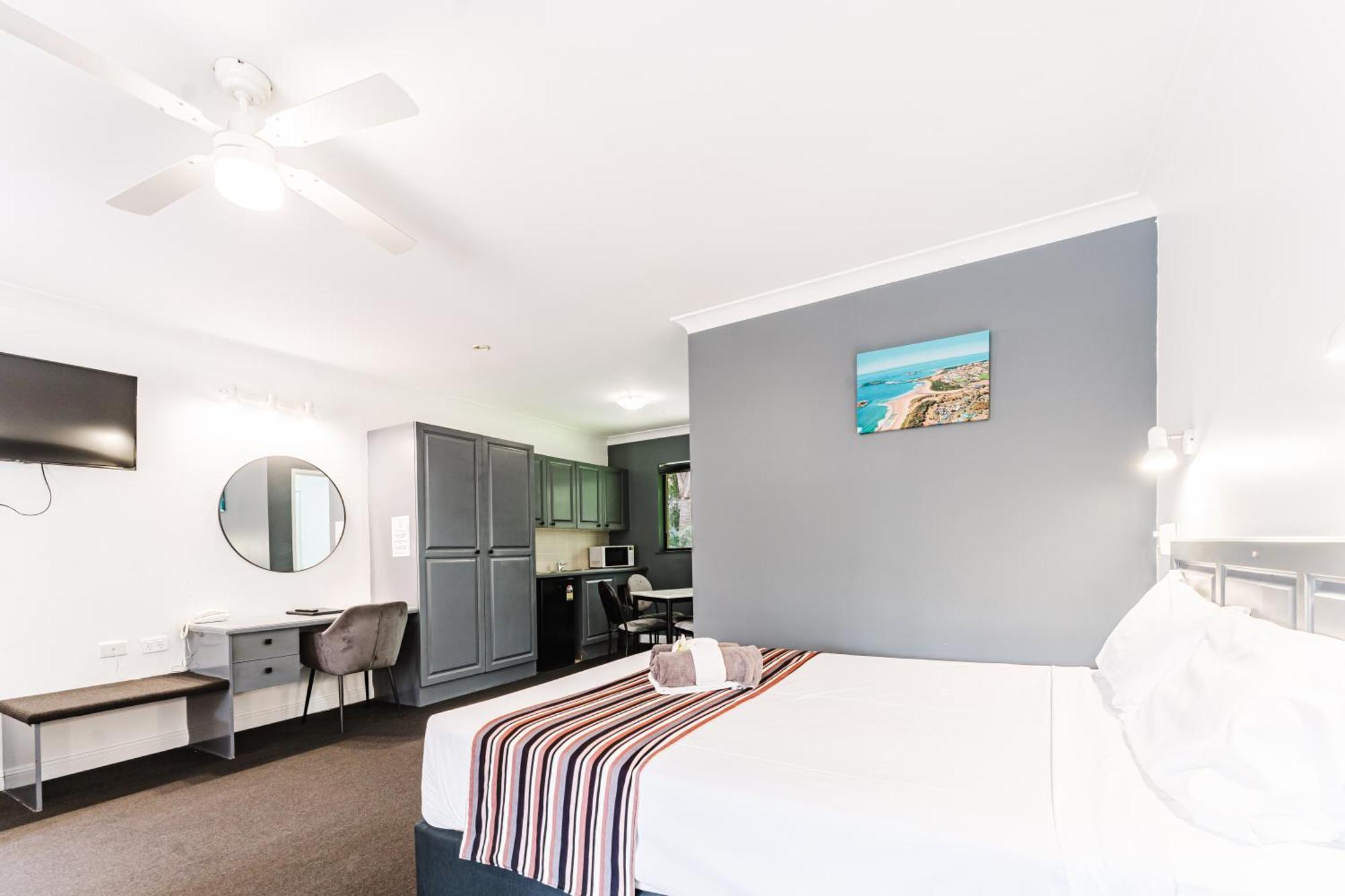 Country 2 Coast Motor Inn Coffs Harbour Esterno foto